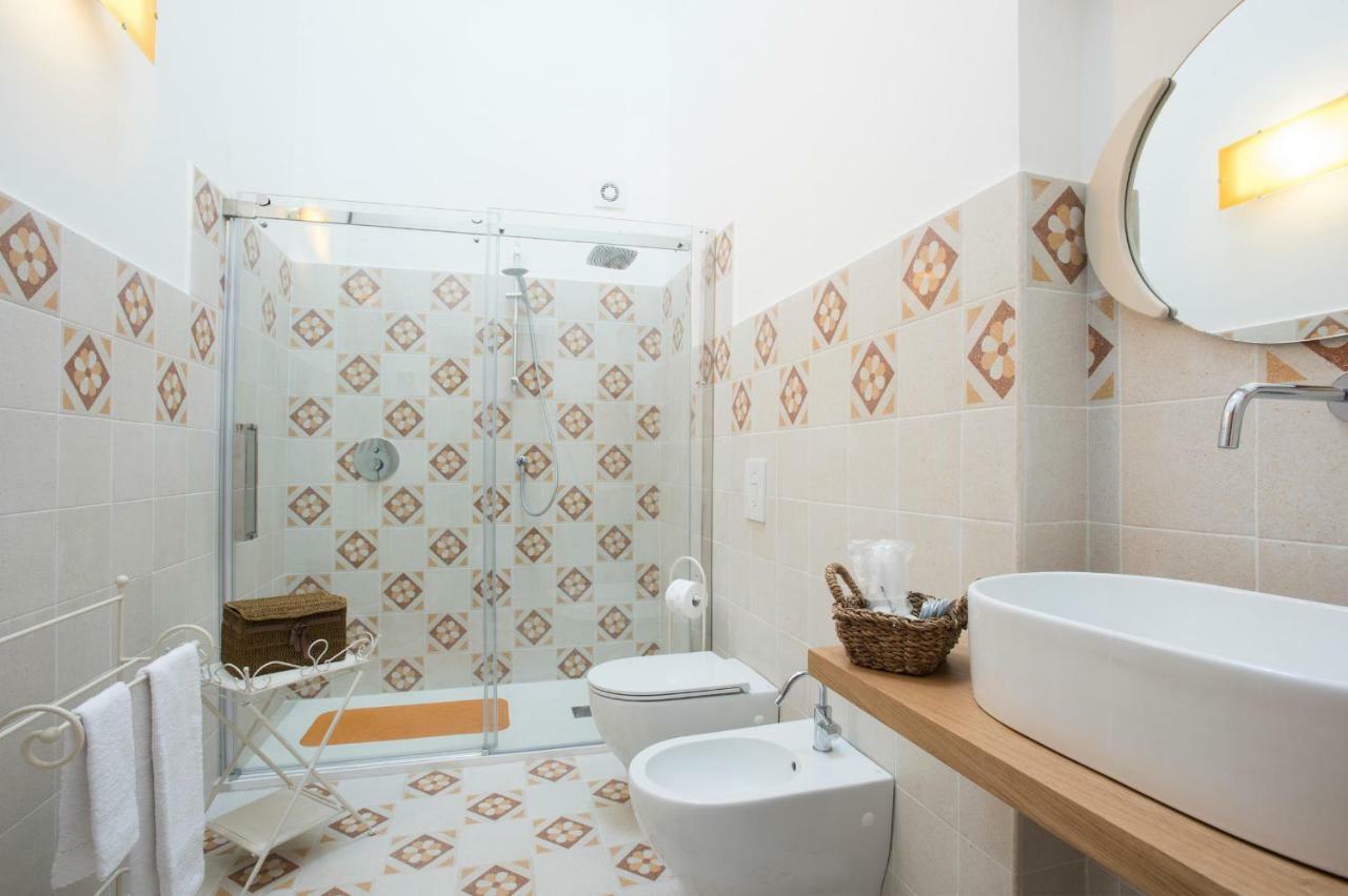 Villa Delle Zagare - Private Hydromassage Pool Surbo ภายนอก รูปภาพ